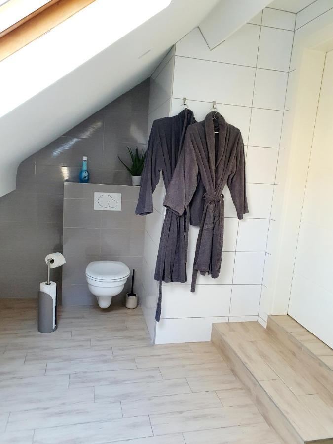 Les Etangs Du Thioux Guest House Malmedy Exterior foto